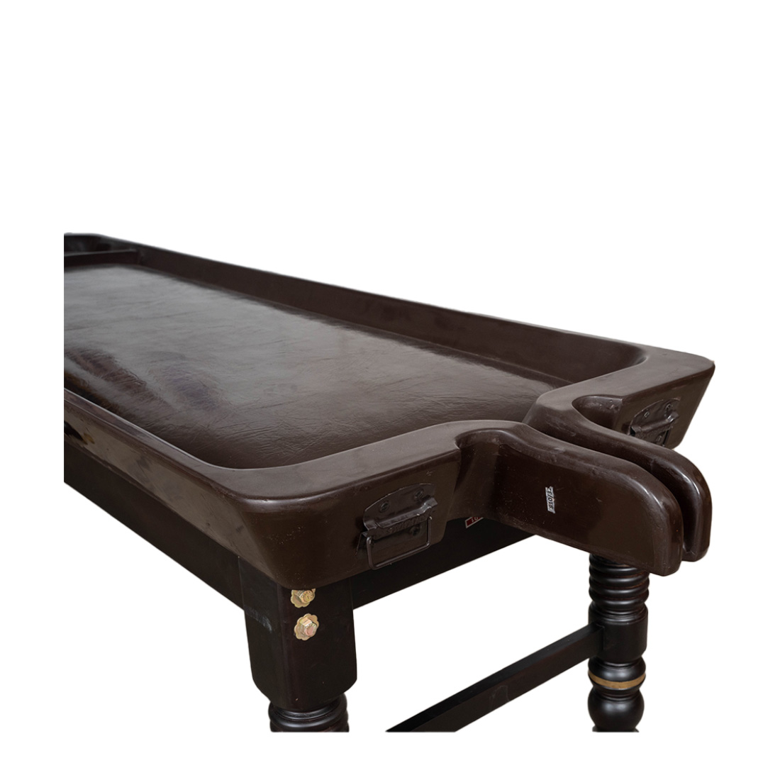 Avp Fibre Or Frp Massage Bed For Ayurvedic Massage And Treatment Healing Through Ayurveda